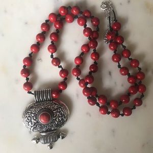Free People tribal pendant necklace red bead $48 boho / festival / bohemian